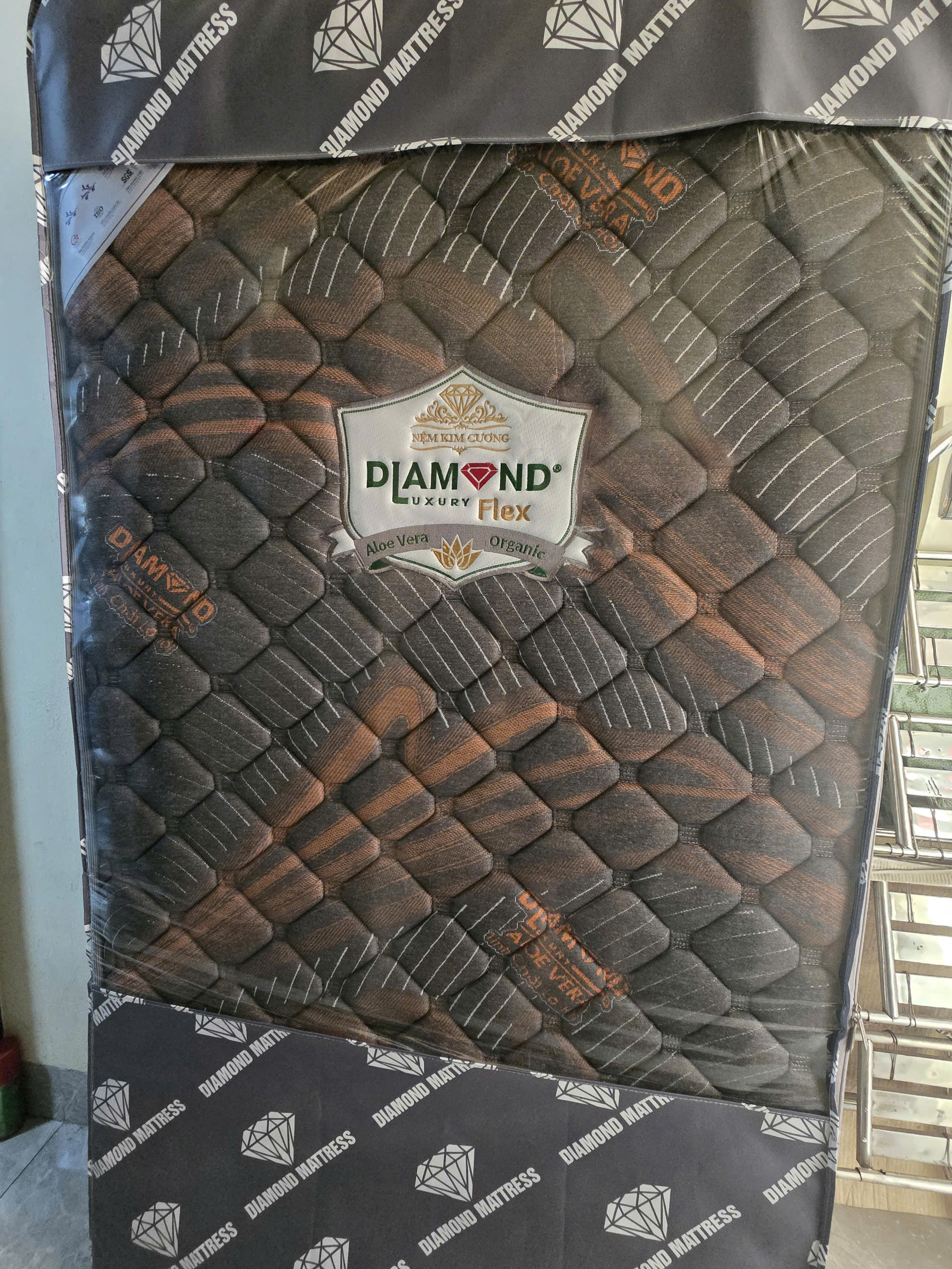 Đệm Cao su tổng hợp Kim Cương Diamond Flex - Aloe Vera Đệm Cao su tổng hợp Kim Cương Diamond Flex - Aloe Vera