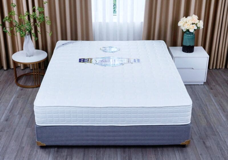 Đệm lò xo Khách sạn Kim Cương FourD (độ dày 23cm)